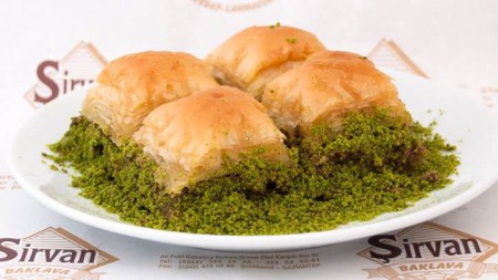 Fıstıklı Kare Baklava