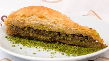 Fıstıklı Havuç Dilimi