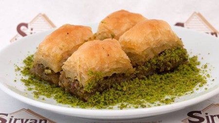 Cevizli Normal Baklava